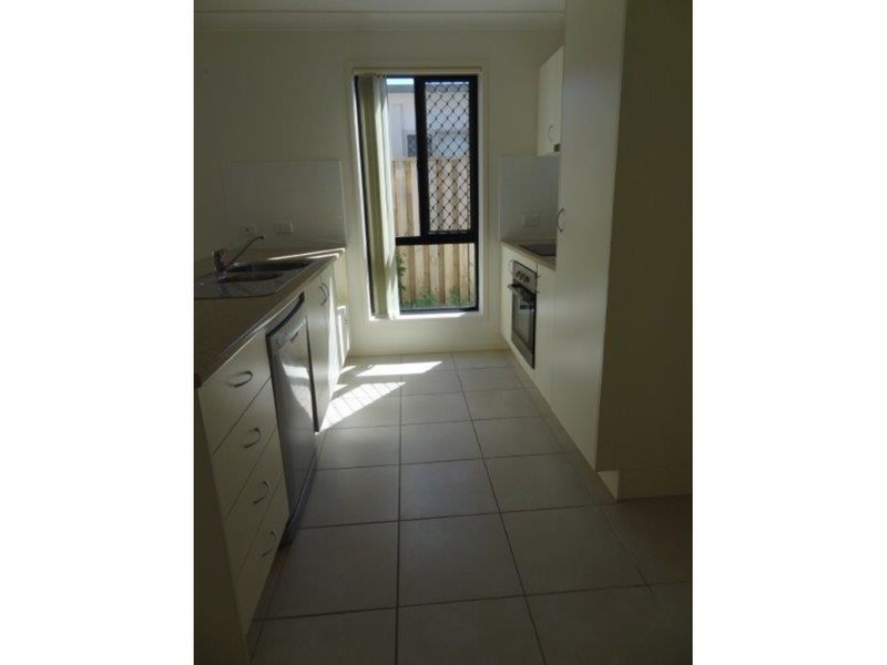 12 Warilla View, Blacks Beach QLD 4740