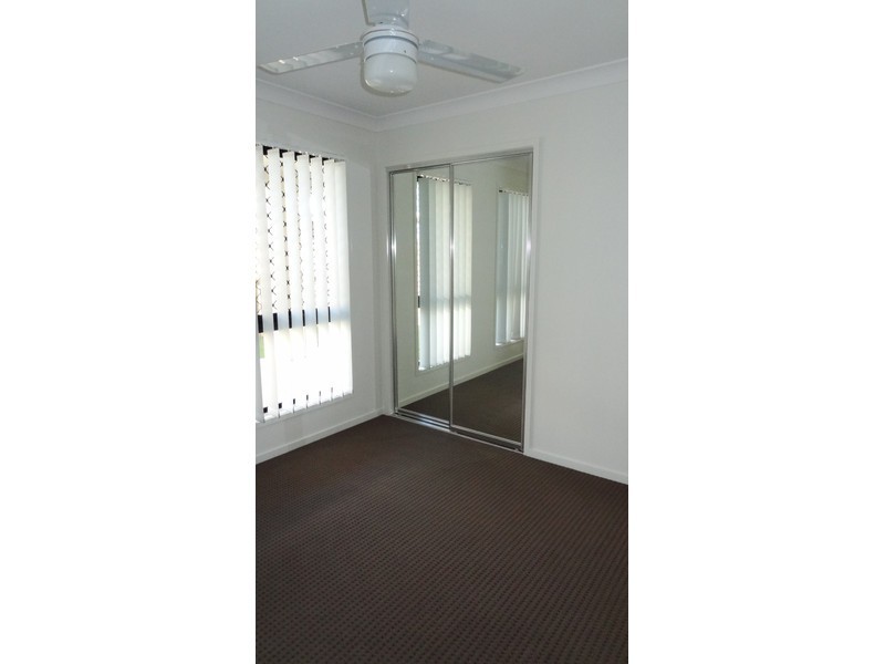 56 Commander Parade, Shoal Point QLD 4750