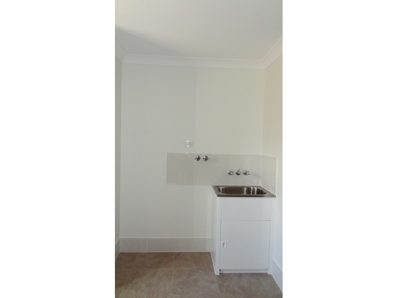 56 Commander Parade, Shoal Point QLD 4750