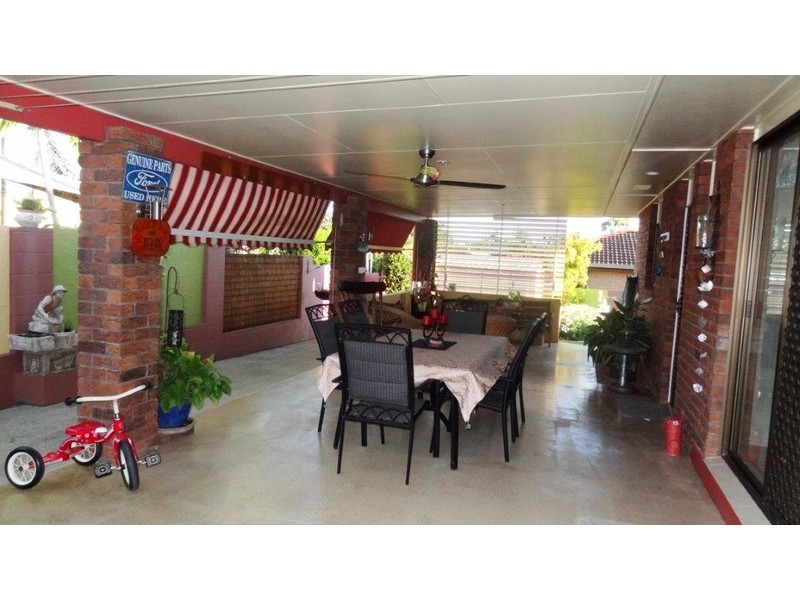 18 Shiral Drive, Beaconsfield QLD 4740