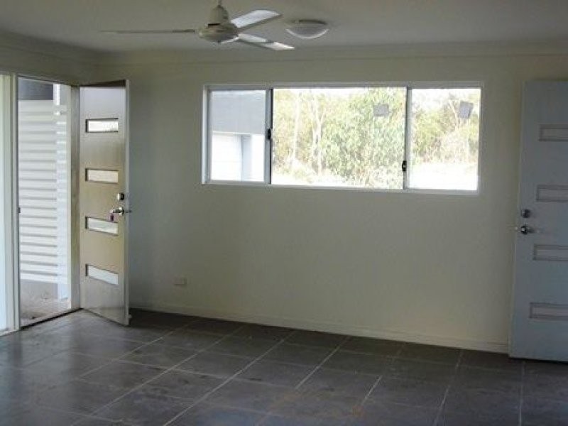 2/22 Paperbark Way, Andergrove QLD 4740