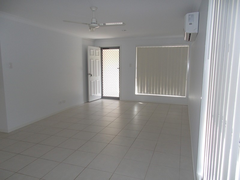 18 Newport Parade, Blacks Beach QLD 4740