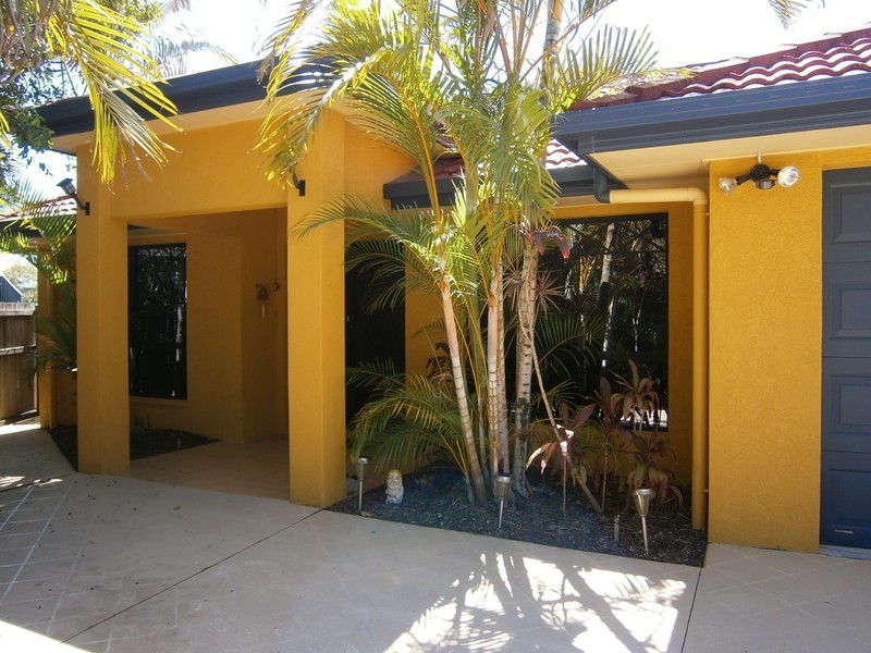 5 Constance Lane, Sippy Downs QLD 4556