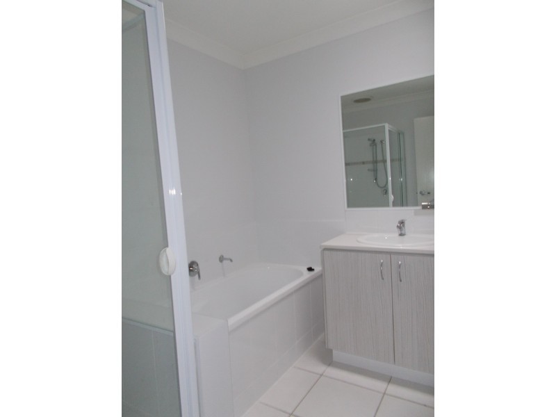 7 Holloways Court, Blacks Beach QLD 4740