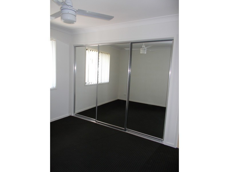 50 Commander Parade, Bucasia QLD 4750