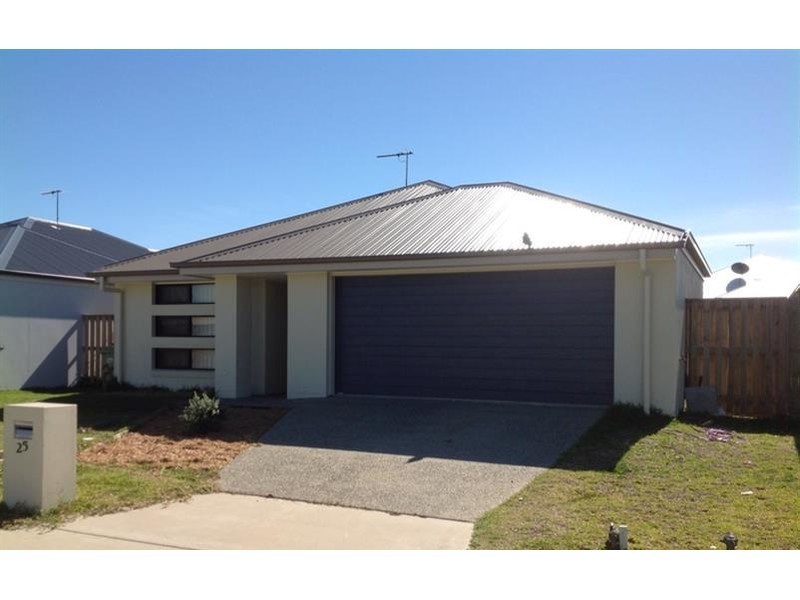 25 Cable Court, Blacks Beach QLD 4740