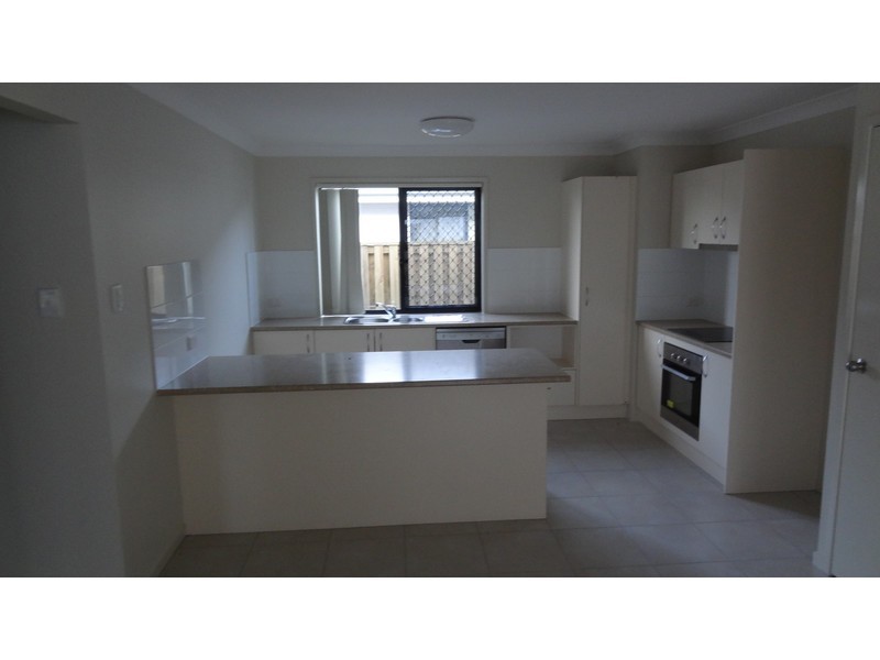 25 Cable Court, Blacks Beach QLD 4740