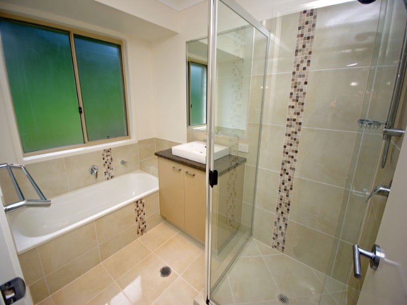 7 Charlton Court, Burnside QLD 4560