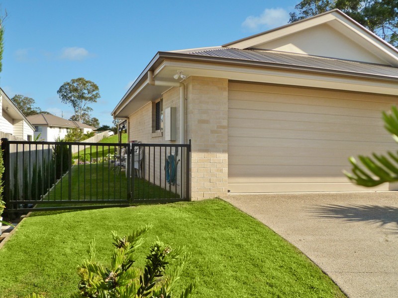 7 Charlton Court, Burnside QLD 4560