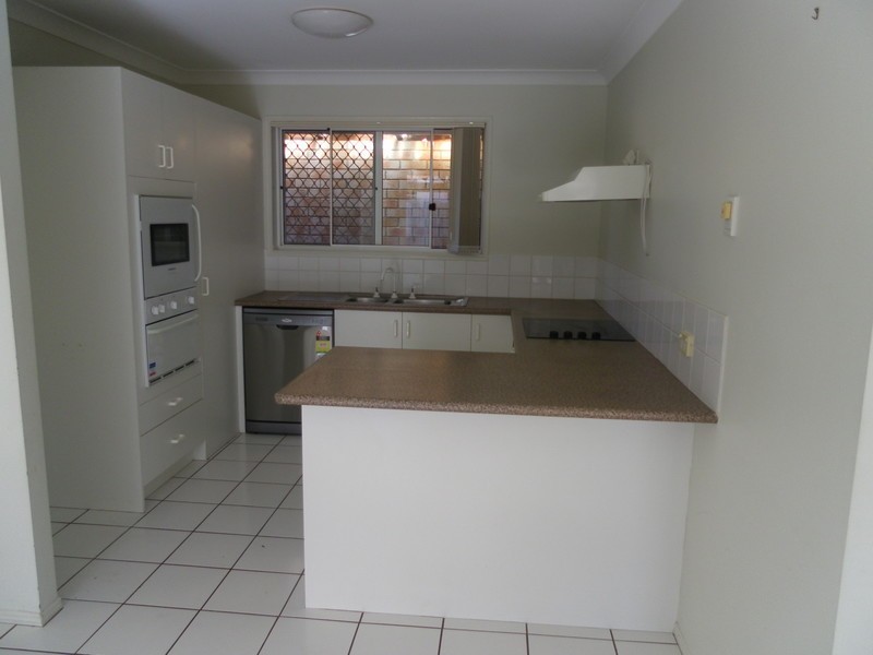 7 Beaverbrook Circuit, Sippy Downs QLD 4556
