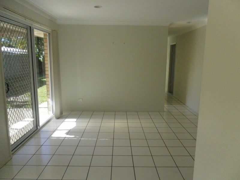 7 Beaverbrook Circuit, Sippy Downs QLD 4556