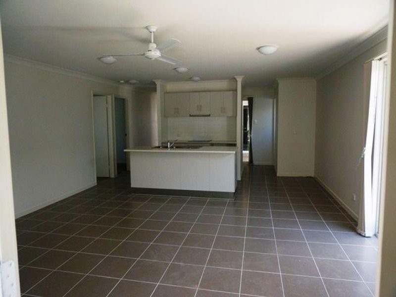 3/2 Sunbird Lane, Andergrove QLD 4740