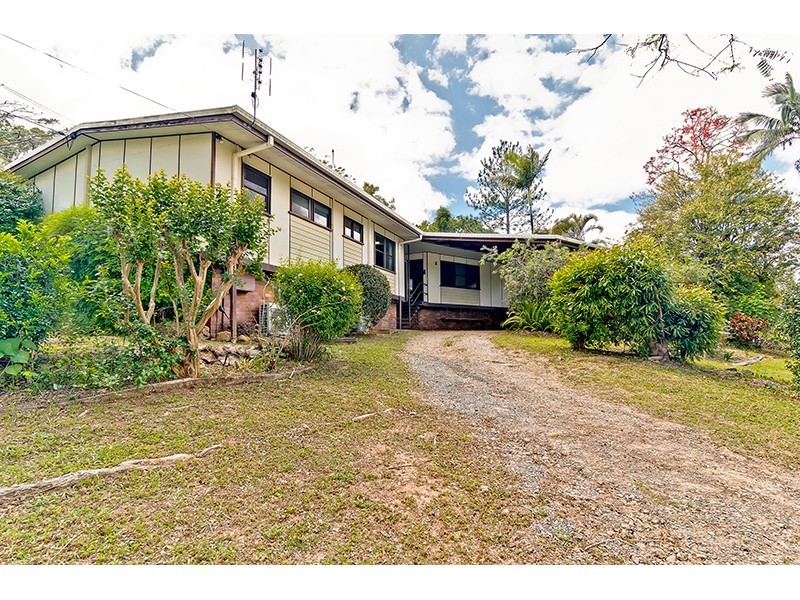 1 Lagoon Drive, Palmwoods QLD 4555