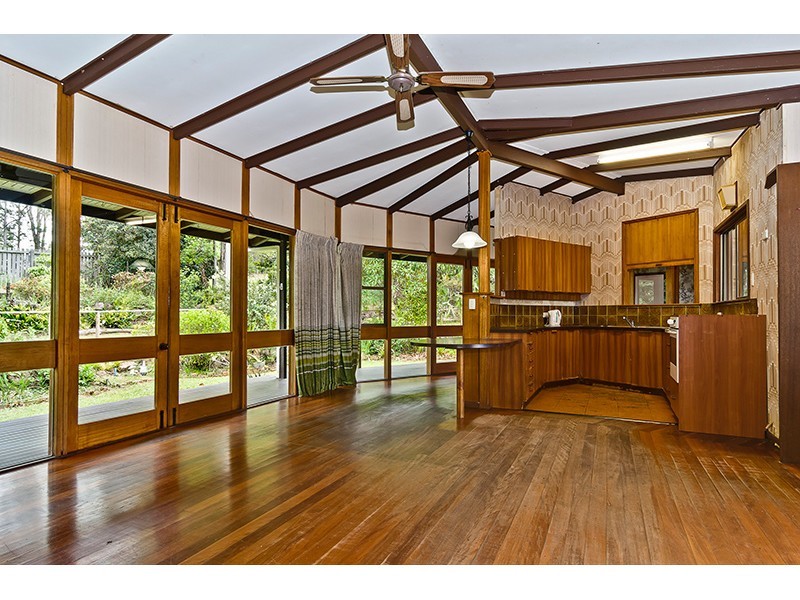 1 Lagoon Drive, Palmwoods QLD 4555