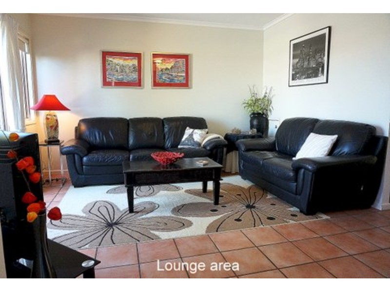 4/18 Maroochy Waters Drive, Maroochydore QLD 4558