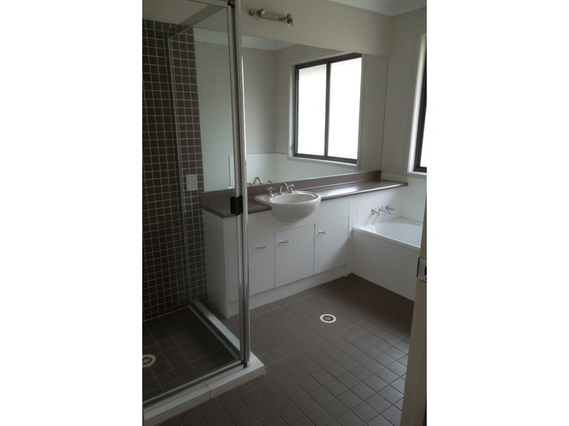 5 Cairncroft Place, Sippy Downs QLD 4556