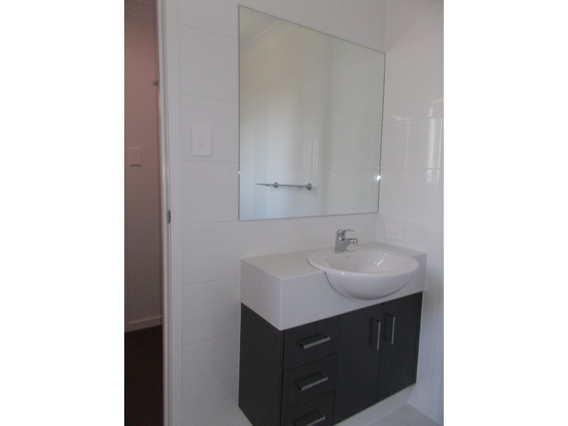 2/47 Makybe Diva Drive, Ooralea QLD 4740