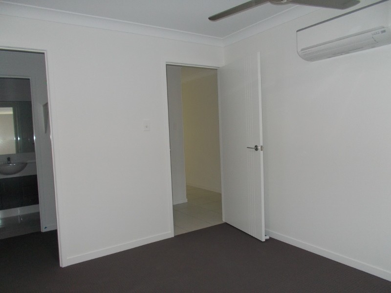 2/47 Makybe Diva Drive, Ooralea QLD 4740