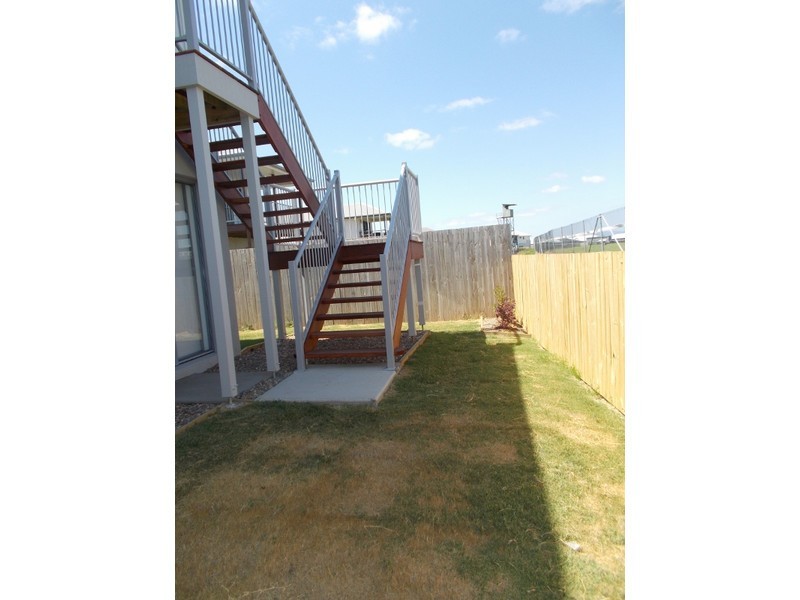 2/47 Makybe Diva Drive, Ooralea QLD 4740