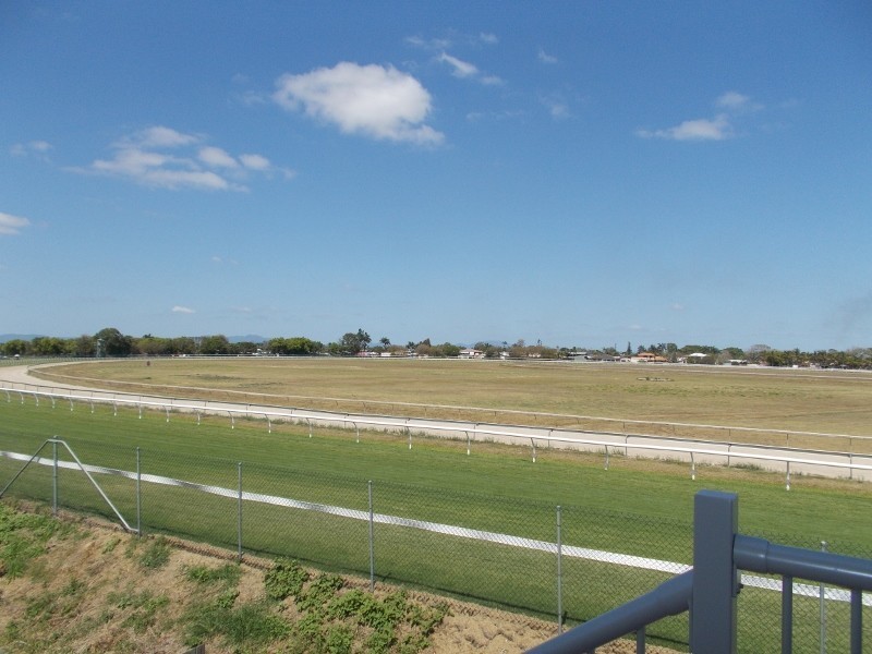 2/47 Makybe Diva Drive, Ooralea QLD 4740