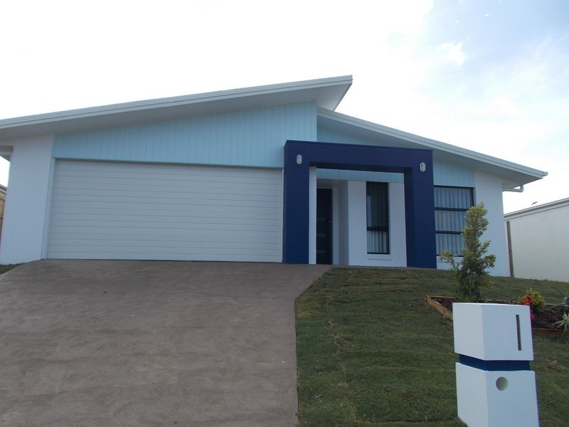 63 Caroval Drive, Rural View QLD 4740