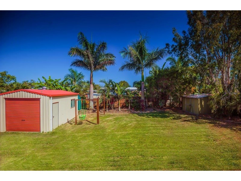 5 Scott Court, Bucasia QLD 4750