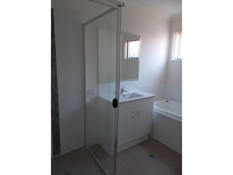 30 Trinity Parade, Blacks Beach QLD 4740