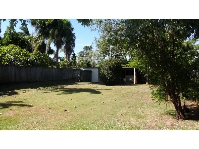 2 Spannagle Street, Bucasia QLD 4750