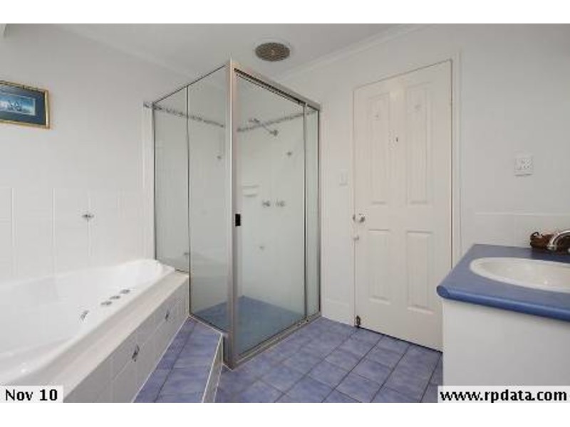 12 Starboard Circuit, Shoal Point QLD 4750