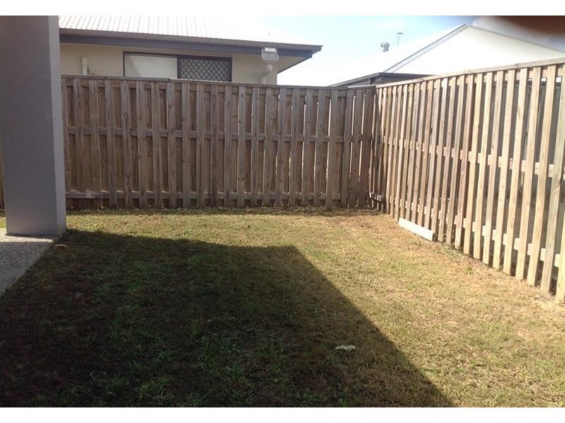 31 Trinity Parade, Blacks Beach QLD 4740