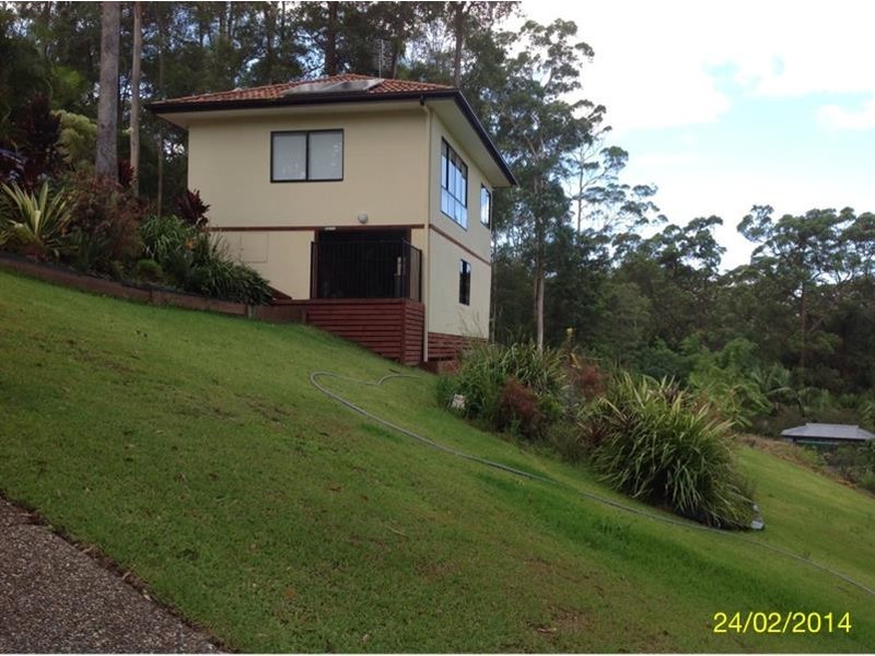 35 Kirsty Drive, Tanawha QLD 4556