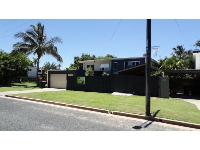 17 Brampton Avenue, Bucasia QLD 4750