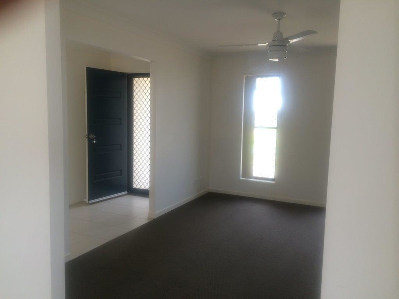 38 Trinity Parade, Blacks Beach QLD 4740