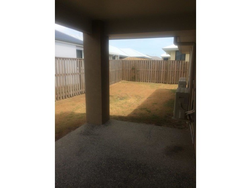 38 Trinity Parade, Blacks Beach QLD 4740