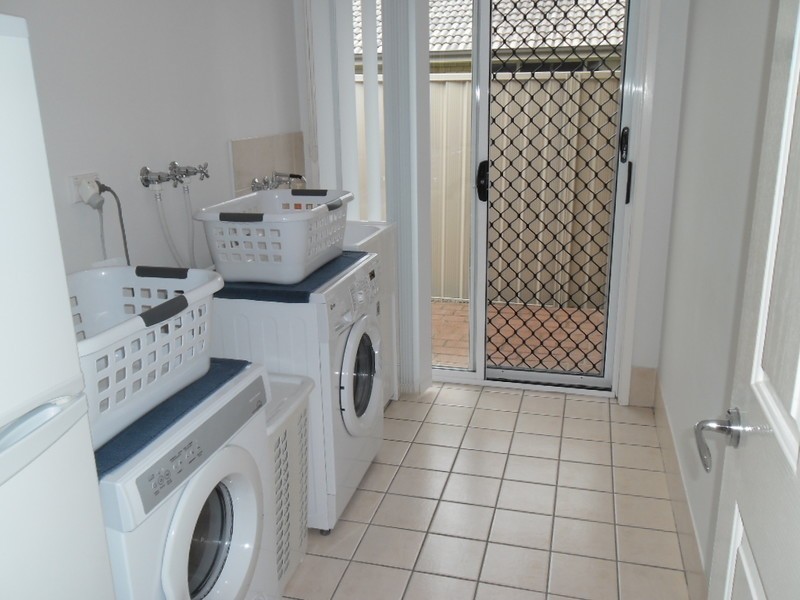 74 Windermere way, Sippy Downs QLD 4556
