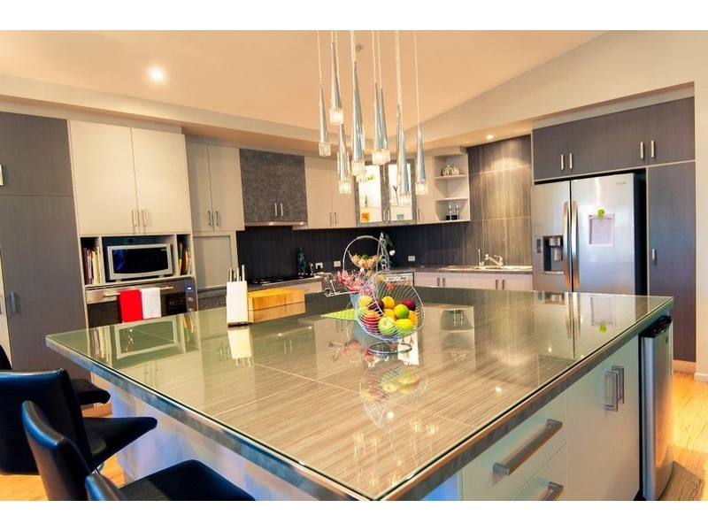 25 Whitehaven Drive, Blacks Beach QLD 4740