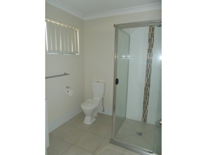 6 Holloways Court, Blacks Beach QLD 4740
