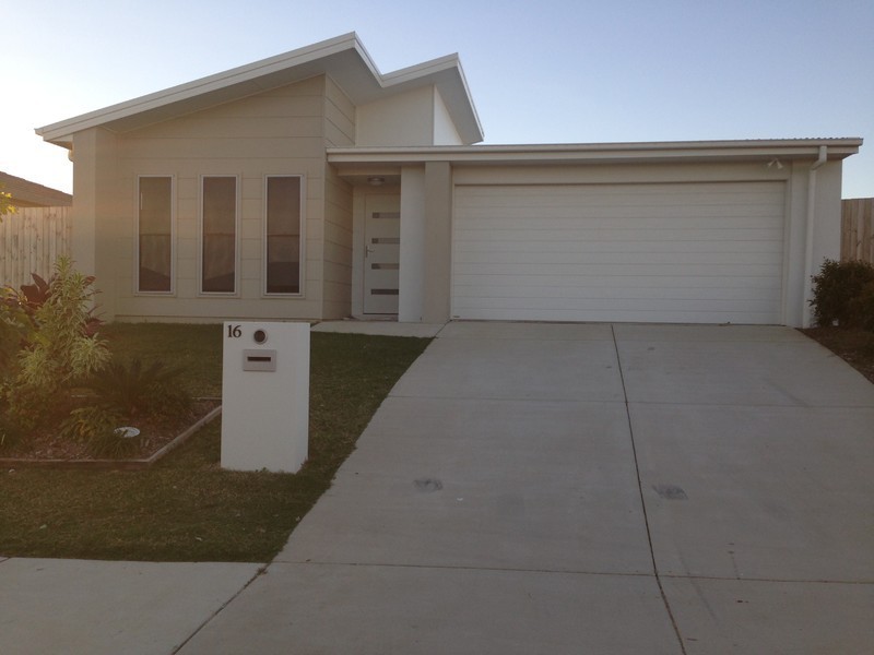 16 Aspen Street, Rural View QLD 4740