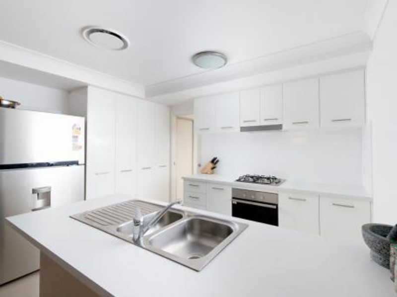 16 Aspen Street, Rural View QLD 4740