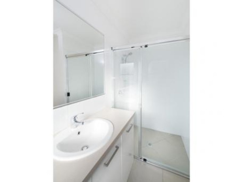 16 Aspen Street, Rural View QLD 4740