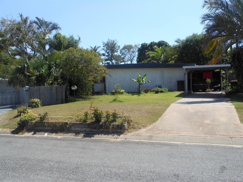 1 Boden Street, Bucasia QLD 4750
