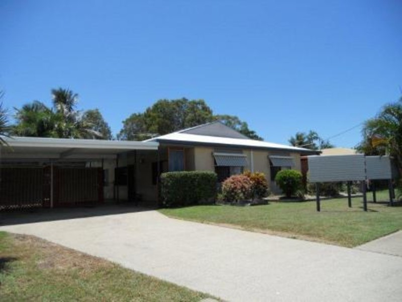 32 Old Shoal Point Road, Bucasia QLD 4750