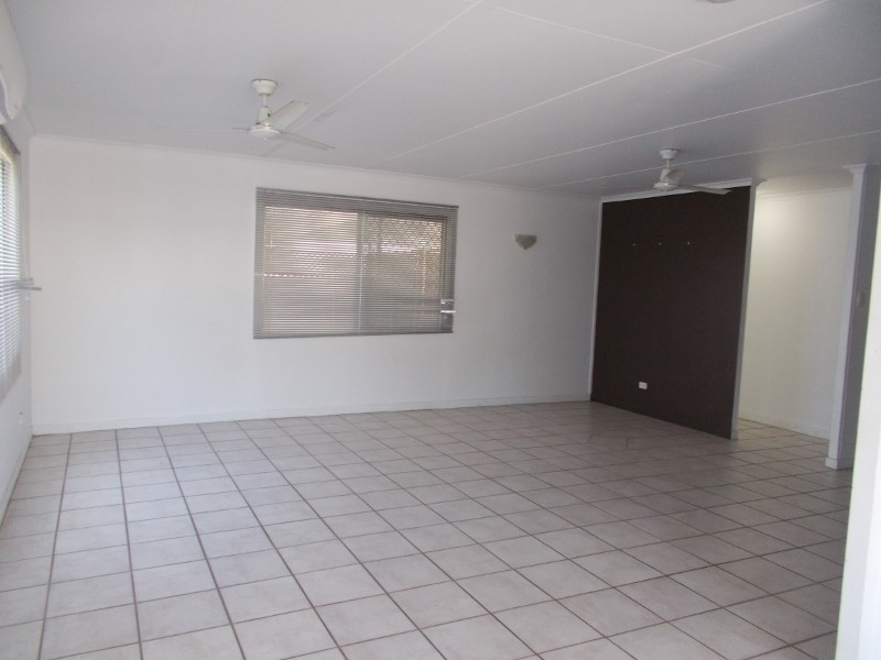 32 Old Shoal Point Road, Bucasia QLD 4750