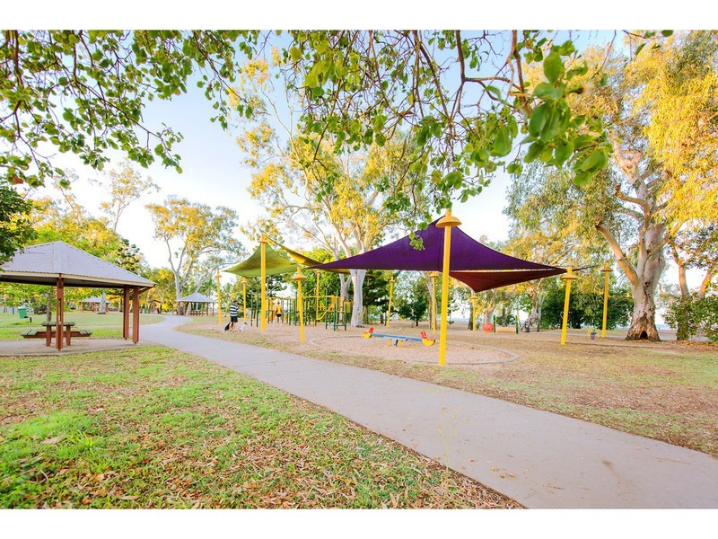 2 Turner Avenue, Bucasia QLD 4750