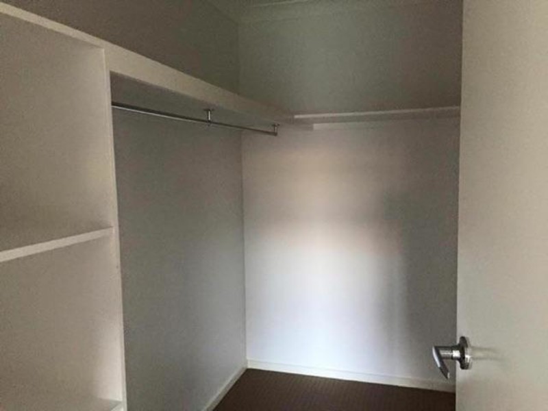 10 Elizabeth Street, Mirani QLD 4754