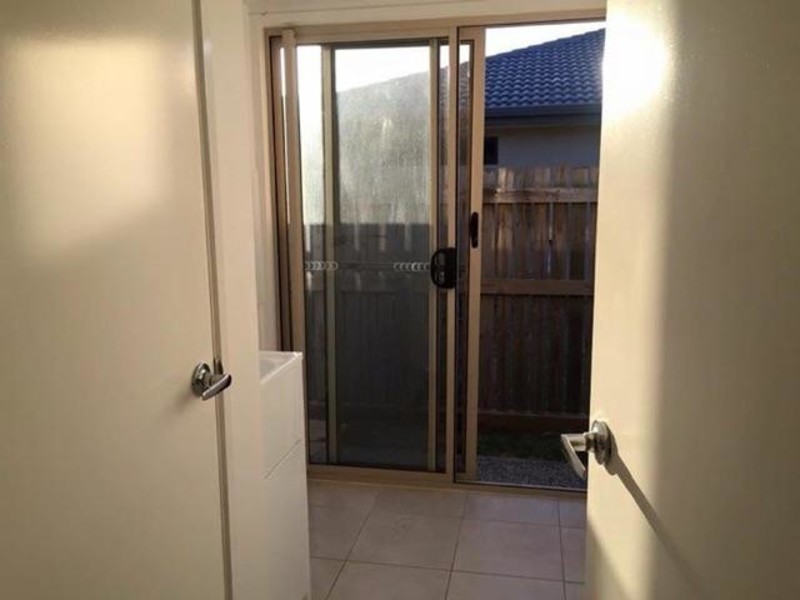 10 Elizabeth Street, Mirani QLD 4754