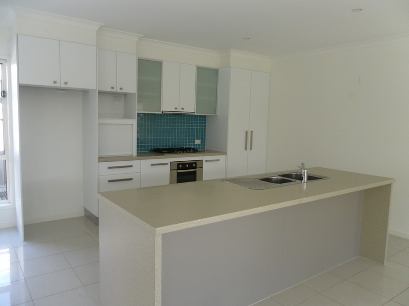 30 Riveroak Way, Sippy Downs QLD 4556