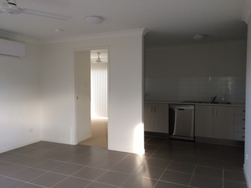 3/10 Paperbark Way, Andergrove QLD 4740