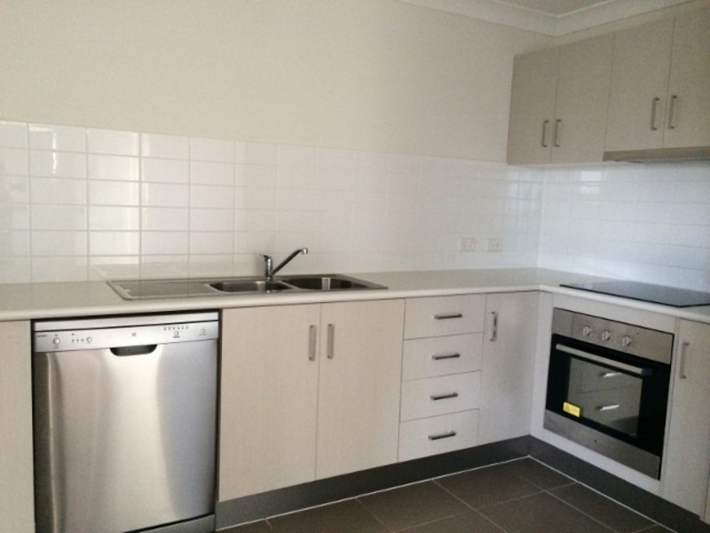 3/10 Paperbark Way, Andergrove QLD 4740