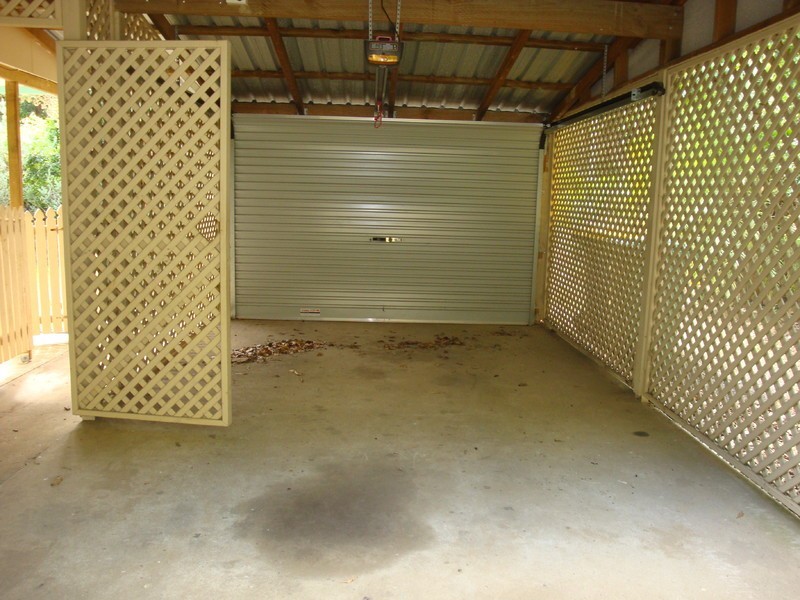 42 Kundart street, Coes Creek QLD 4560